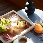 아파트 Alpenstolz Haus 3 - Stilvoll Urlauben In Den Bergen