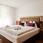 Alpenstolz Haus 3 - Stilvoll Urlauben In Den Bergen *