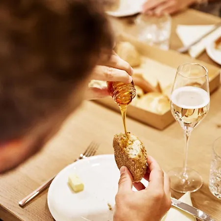 Alpenstolz Haus 3 - Stilvoll Urlauben In Den Bergen * דאמואלס