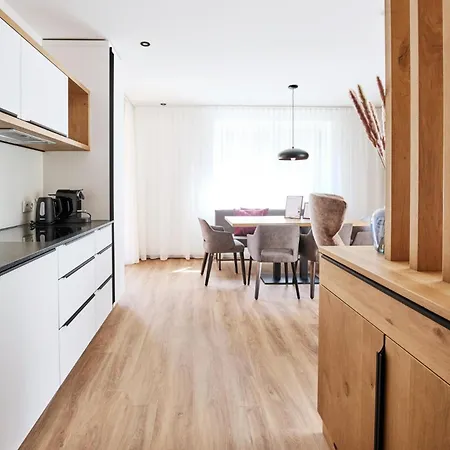 Alpenstolz Haus 3 - Stilvoll Urlauben In Den Bergen