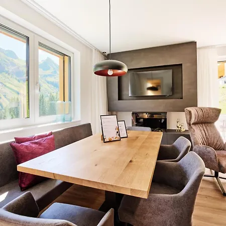 Alpenstolz Haus 3 - Stilvoll Urlauben In Den Bergen Διαμέρισμα Damüls