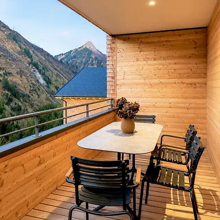 Alpenstolz Haus 3 - Stilvoll Urlauben In Den Bergen Damüls