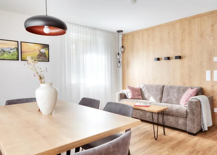 Alpenstolz Haus 3 - Stilvoll Urlauben In Den Bergen Apartment Damuels