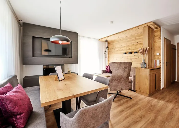 Alpenstolz Haus 3 - Stilvoll Urlauben In Den Bergen Apartment *